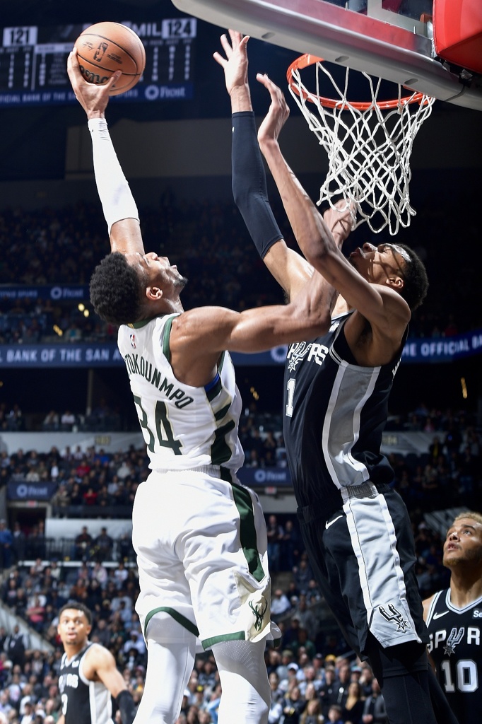 群星璀璨 神仙打架!国际球员VS美国本土球员 谁的表现更精彩? 群星璀璨 神仙打架!国际球员VS美国本土球员 谁的表现更精彩?