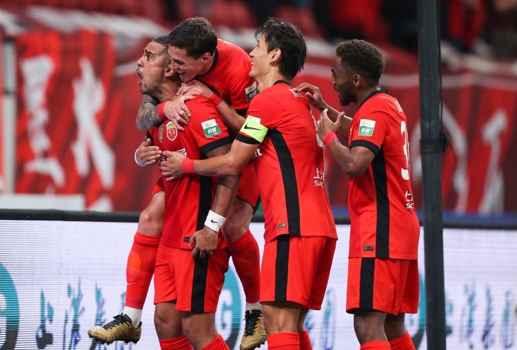 记者评海港:确实技不如人,虽有努力想踢好的态度但实力不足 记者评海港:确实技不如人,虽有努力想踢好的态度但实力不足