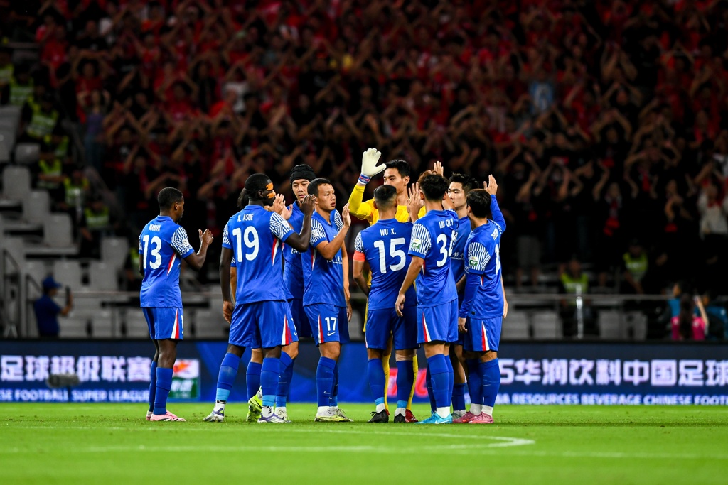 东体:申花向亚冠淘汰赛迈出重要一步,为最后3轮联赛带来激励 东体:申花向亚冠淘汰赛迈出重要一步,为最后3轮联赛带来激励